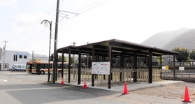 ＪＲ八鹿駅前に整備された駐輪場＝養父市八鹿町八鹿