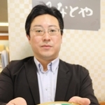 志賀直哉ゆかりの菓子店で創業当時から作られる和菓子「湯のしずく」＝豊岡市城崎町湯島