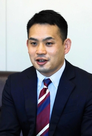 遠藤良太氏