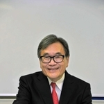 梶原康弘氏