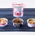 民宿いしだが開発した缶詰「香美缶」の３点セット（香美町商工会提供）