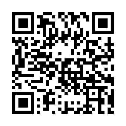 ＪＲ香住駅に到着する特急「はまかぜ」の車内放送を聞けるＱＲコード（香美町役場神戸営業所提供）