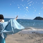 海水浴シーズンの安全を祈願した＝香住浜海水浴場