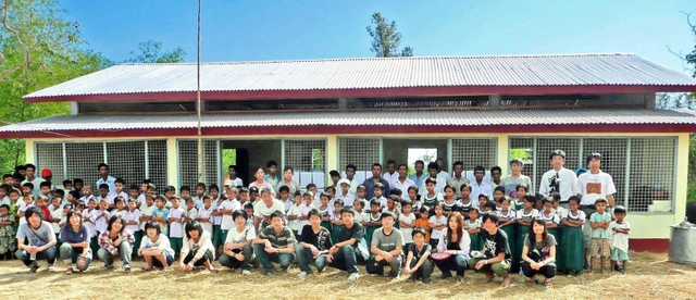「懐」が携わった学校建設＝２００８年、ミャンマー国内