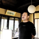 そば店を経営する岡田隆二さん＝朝来市山東町迫間