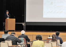 但馬地域の医療連携について考えたシンポジウム＝豊岡市大磯町