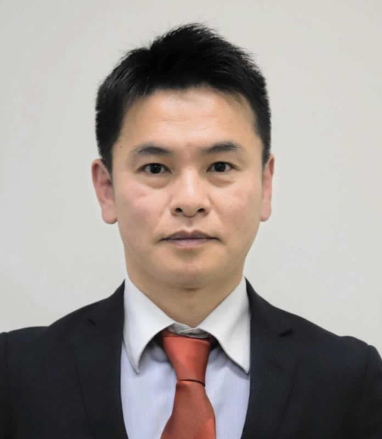 橘秀太郎氏