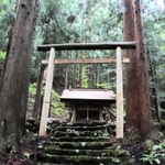 熱田神社跡＝香美町小代区新屋