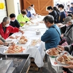 昨年の「浜坂みなとカニ祭り」＝新温泉町芦屋