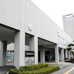 新温泉町役場＝兵庫県新温泉町浜坂