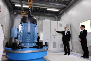 小代の水資源を活用する小長辿小水力発電所＝香美町小代区久須部