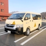 車検切れのまま運行していた園児送迎バス（養父市提供）