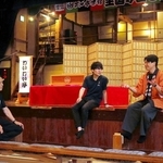 映画「国宝」の撮影実現に尽力した（右から）出石永楽館の赤浦毅館長、但馬國出石観光協会の中原裕平事務局長、豊岡市出石振興局の田口雅敏主幹＝豊岡市出石町柳