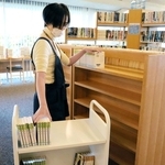 人気漫画や絵本も　養父市立図書館が書架増強、新たに7500冊収容可能に　リクエストも歓迎