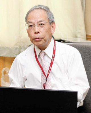 管理者の交代に伴い、豊岡病院組合管理者を退任した八木聰さん＝豊岡市戸牧