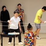 「からだ・からだ・からだは毎日語りかけている」の本番を前に練習に力が入る＝養父市八鹿町八鹿