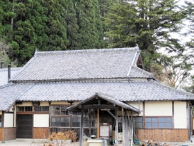 映画「森の学校」のロケ地となった庄屋「旧園田家」＝丹波篠山市大山宮