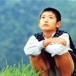 １２歳の三浦春馬さんが出演した映画「森の学校」の一場面（Ｃ）２００２森の学校製作委員会