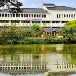 丹波篠山市役所＝丹波篠山市北新町