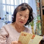「そりや竹馬を作ってくれた優しい兄を今でも思い出します」と話す園田美子さん＝丹波篠山市