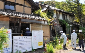 略式代執行で除却された空き家＝２０２１年５月３１日、丹波市春日町古河