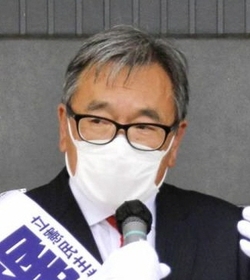 梶原康弘氏