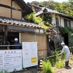 略式代執行で除却された空き家＝２０２１年５月３１日、丹波市春日町古河