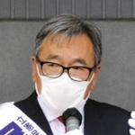 梶原康弘氏