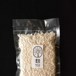 こうじ専門店「おかしなこうじや」の米こうじ（本間速さん提供）