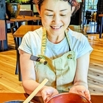 古民家レストラン「りょうり舎やまゆ」の「うなとろ丼」。自慢のとろろがたっぷり＝丹波篠山市網掛