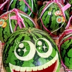 きらきらお目めのスイカアート＝丹波篠山市黒岡、特産館ささやま