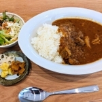 篠山ビーフを使った自慢の「篠山ビーフカレー」＝丹波篠山市北新町