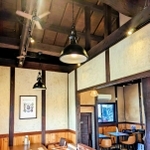 「エスケールカフェ」の店内＝丹波篠山市今田町下立杭