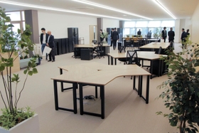 キクヤの新しい社屋＝丹波篠山市東岡屋