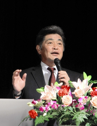 監督時代の体験について語る工藤公康さん＝丹波の森公苑