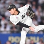５回から登板し１イニングを無失点に抑えたロッテ・中森俊介＝ＺＯＺＯマリン（撮影・開出牧）