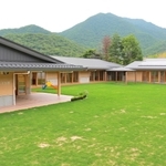 完成した「こんだ認定こども園」の園舎＝丹波篠山市今田町今田新田