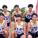 ７年ぶりの優勝を果たした男子・柏原の選手たち＝丹波並木道中央公園