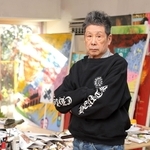 午後の光が差し込むアトリエで加古川線の思い出を振り返った横尾忠則さん＝東京都世田谷区（撮影・西岡正）
