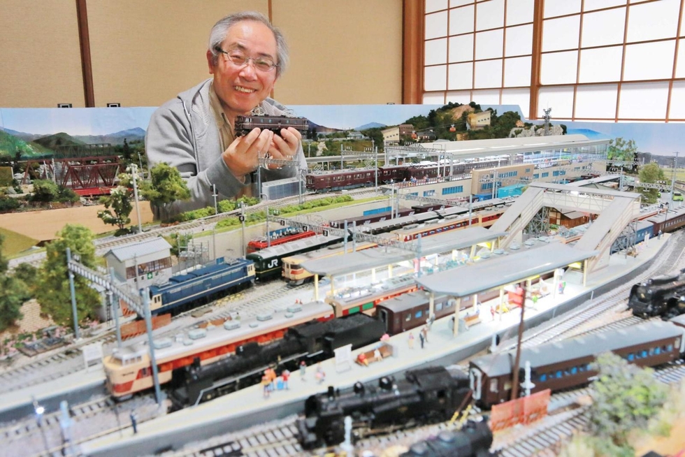 熱中 丹波びと＞鉄道模型のレイアウト制作者 田村雅仙さん(73) 幼少の