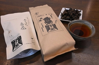 徳寿園の「有機栽培　天日干し　赤ちゃん番茶」。カフェイン量が少なく、乳幼児でも飲むことができる＝丹波市春日町中山