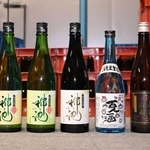 鴨庄酒造の日本酒＝丹波市市島町上牧