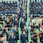 「思い出は一生の宝物」篠山鳳鳴高で卒業式　3年生129人、学びやを巣立つ