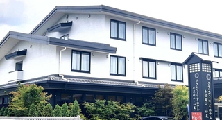 丹波篠山市の宿泊者数増の要因となった「グランヴィリオホテル丹波篠山　和蔵」＝丹波篠山市小川町