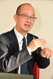 「ハリマ保険サービス」の濱田宏晃社長