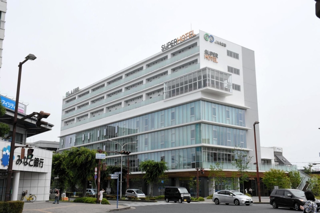 ＪＡ兵庫南が入る現在の加古川産業会館＝加古川市加古川町寺家町