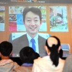 地方政治の魅力についてオンラインで語る熊谷俊人千葉県知事＝白陵中学・高校