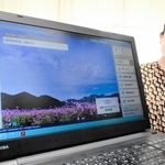 リニューアルされた高砂市のホームページ。トップページには季節を感じさせる写真が大きく掲載されている＝同市役所