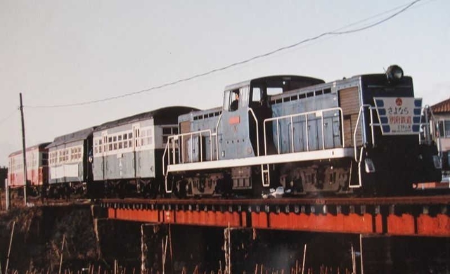 １９８４年に廃線となった別府鉄道を捉えた１枚＝松風ギャラリー提供