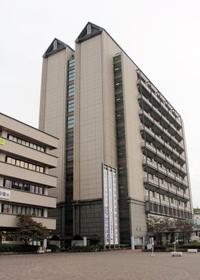 加古川市役所＝加古川市加古川町北在家